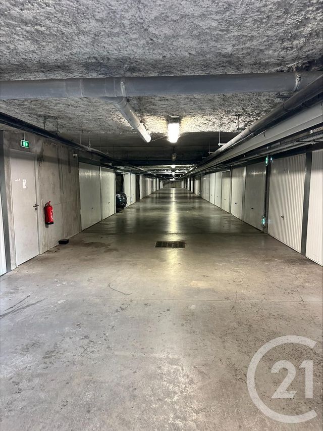 Parking à vendre - 15 m2 - Villeurbanne - 69 - RHONE-ALPES